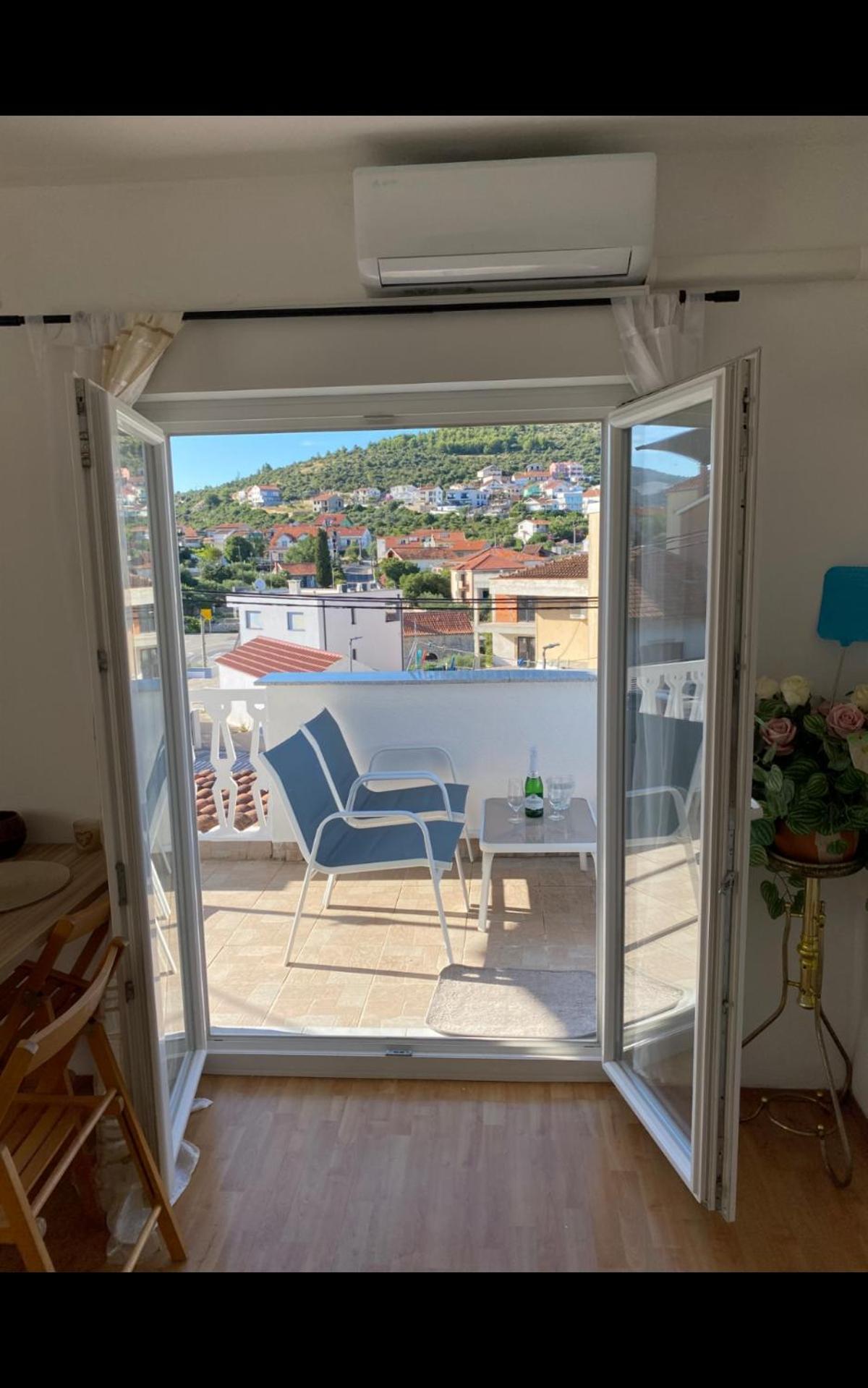 Apartment Remi, Penthouse With Balcony, Free Parking Marina Exterior foto