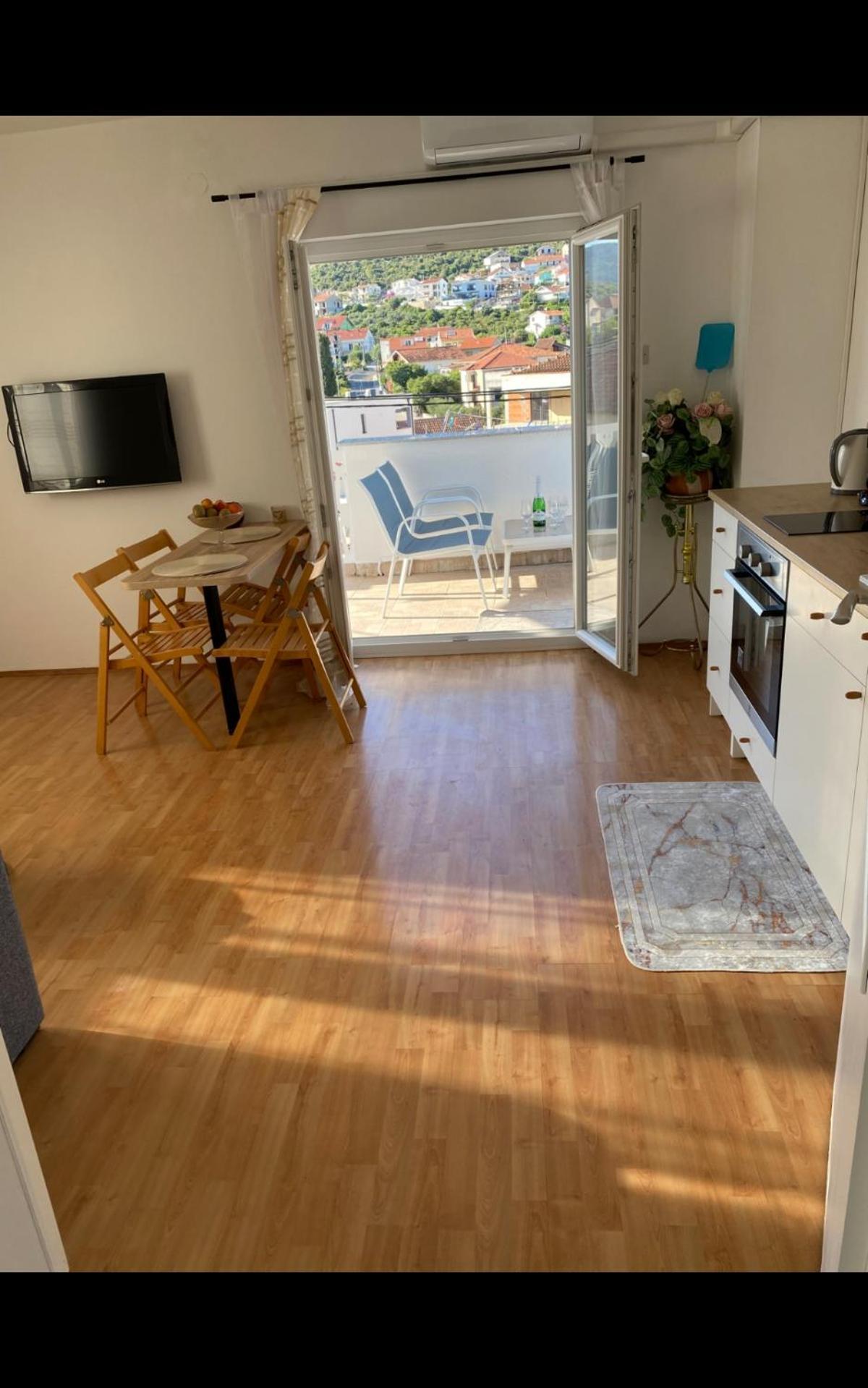 Apartment Remi, Penthouse With Balcony, Free Parking Marina Exterior foto